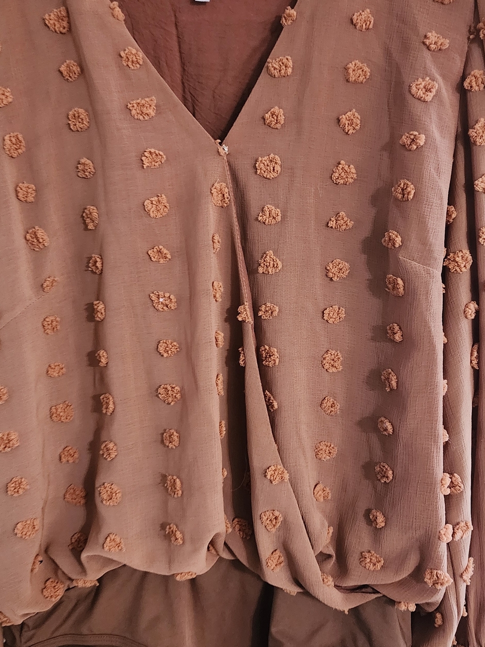 White Birch Brown Clipped Dot Swiss Dot Surplice Long Sleeve Bodysuit XL - Picture 2 of 5